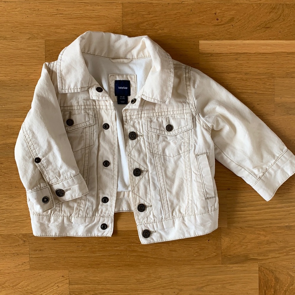 Baby gap girls jacket. 12-18 mo